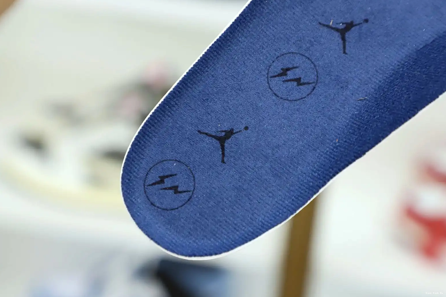 DESIGN JORDAN 3 'WHITE' Kimikick AIR RETRO SP X FRAGMENT 0523